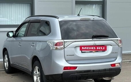 Mitsubishi Outlander III рестайлинг 3, 2012 год, 1 254 216 рублей, 7 фотография