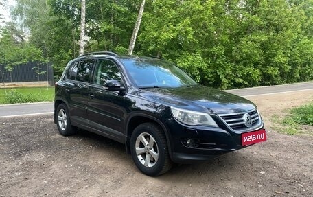 Volkswagen Tiguan I, 2011 год, 980 000 рублей, 1 фотография