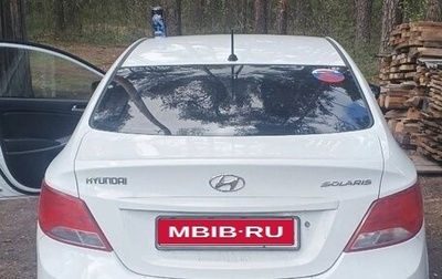 Hyundai Solaris II рестайлинг, 2015 год, 800 000 рублей, 1 фотография