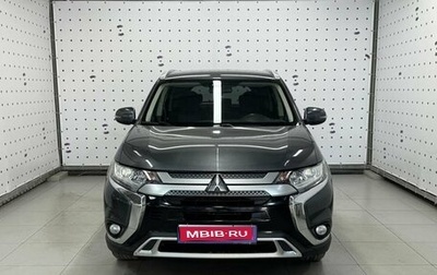 Mitsubishi Outlander III рестайлинг 3, 2020 год, 2 060 000 рублей, 1 фотография