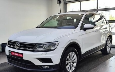Volkswagen Tiguan II, 2020 год, 2 199 000 рублей, 1 фотография