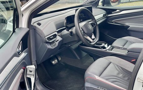 Volkswagen ID.4, 2023 год, 3 790 000 рублей, 5 фотография