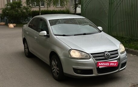 Volkswagen Jetta VI, 2007 год, 410 000 рублей, 2 фотография
