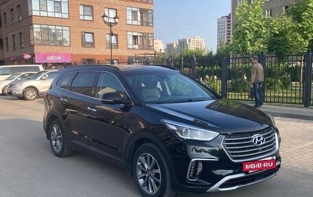Hyundai Santa Fe III рестайлинг, 2016 год, 2 600 000 рублей, 2 фотография