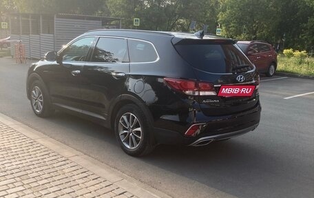 Hyundai Santa Fe III рестайлинг, 2016 год, 2 600 000 рублей, 3 фотография