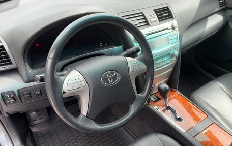 Toyota Camry, 2008 год, 990 000 рублей, 10 фотография