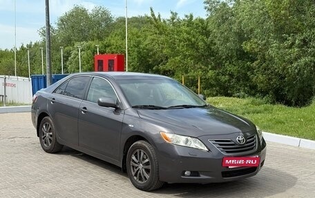 Toyota Camry, 2008 год, 990 000 рублей, 2 фотография