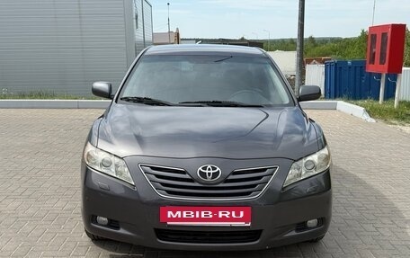 Toyota Camry, 2008 год, 990 000 рублей, 3 фотография