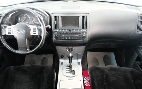 Infiniti FX I, 2004 год, 1 199 000 рублей, 17 фотография