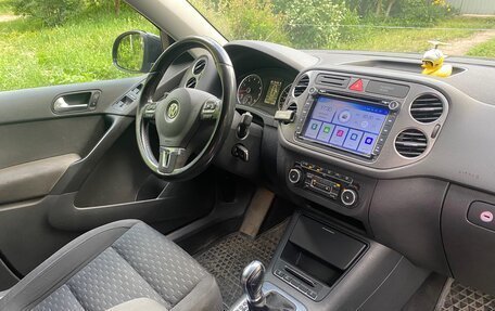 Volkswagen Tiguan I, 2011 год, 980 000 рублей, 8 фотография