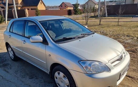 Toyota Corolla, 2005 год, 780 000 рублей, 4 фотография