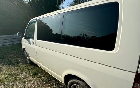 Volkswagen Transporter T5 рестайлинг, 2005 год, 1 240 000 рублей, 2 фотография