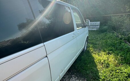 Volkswagen Transporter T5 рестайлинг, 2005 год, 1 240 000 рублей, 3 фотография