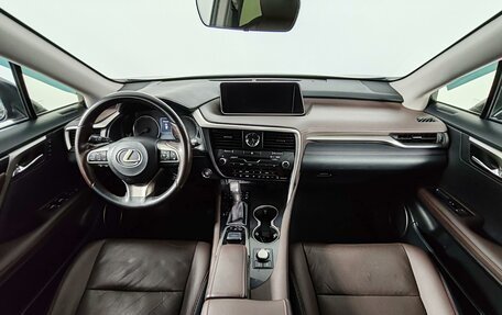 Lexus RX IV рестайлинг, 2019 год, 4 325 000 рублей, 14 фотография
