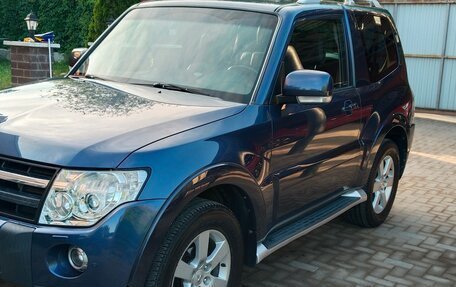 Mitsubishi Pajero IV, 2008 год, 2 250 000 рублей, 24 фотография