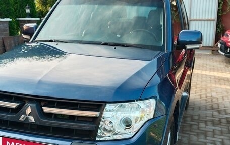 Mitsubishi Pajero IV, 2008 год, 2 250 000 рублей, 26 фотография
