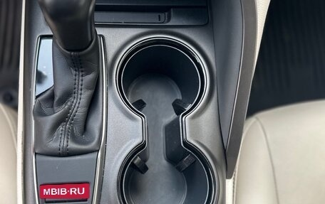Toyota Camry, 2021 год, 3 290 000 рублей, 15 фотография