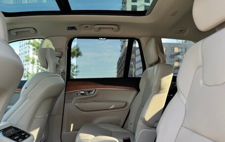 Volvo XC90 II рестайлинг, 2019 год, 3 000 000 рублей, 4 фотография