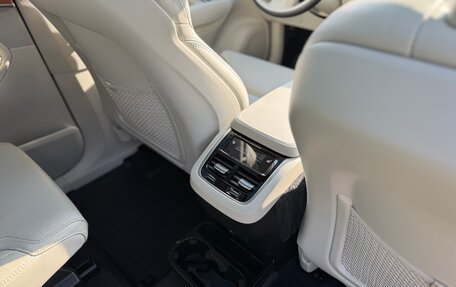 Volvo XC90 II рестайлинг, 2019 год, 3 000 000 рублей, 21 фотография