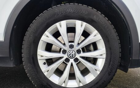 Volkswagen Tiguan II, 2020 год, 2 199 000 рублей, 22 фотография