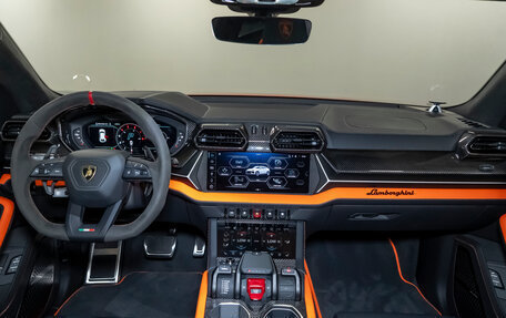 Lamborghini Urus I, 2025 год, 52 990 000 рублей, 24 фотография