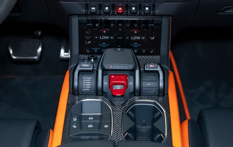 Lamborghini Urus I, 2025 год, 52 990 000 рублей, 29 фотография