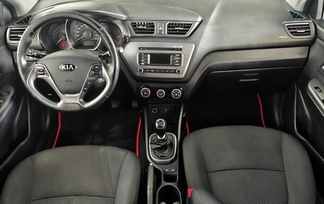 KIA Rio III рестайлинг, 2015 год, 1 000 000 рублей, 11 фотография