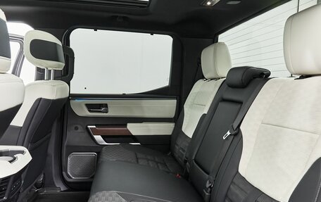 Toyota Tundra, 2022 год, 9 799 000 рублей, 17 фотография
