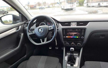 Skoda Octavia, 2017 год, 1 500 000 рублей, 7 фотография