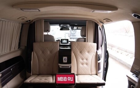 Mercedes-Benz V-Класс, 2016 год, 6 990 000 рублей, 1 фотография