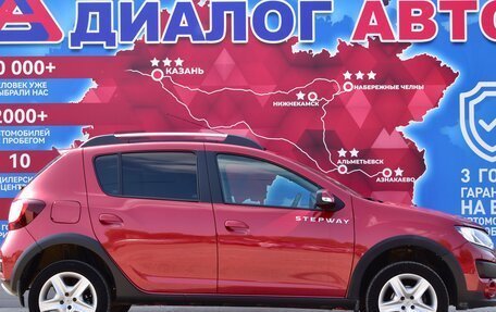 Renault Sandero II рестайлинг, 2017 год, 1 120 000 рублей, 2 фотография