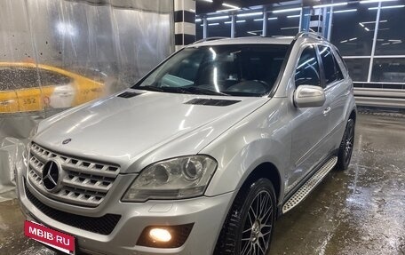 Mercedes-Benz M-Класс, 2010 год, 1 350 000 рублей, 2 фотография