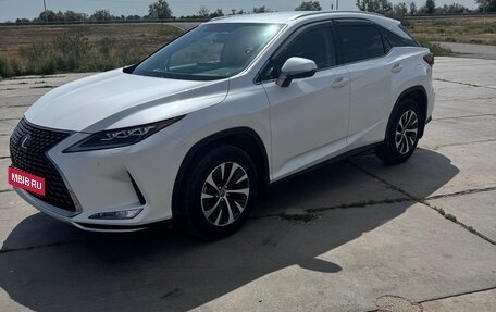Lexus RX IV рестайлинг, 2021 год, 5 400 000 рублей, 10 фотография