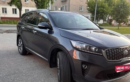 KIA Sorento III Prime рестайлинг, 2018 год, 2 700 000 рублей, 2 фотография