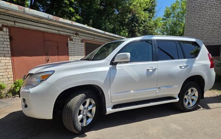 Lexus GX II, 2011 год, 3 499 999 рублей, 2 фотография