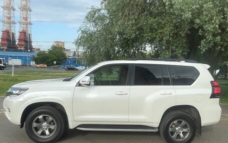 Toyota Land Cruiser Prado 150 рестайлинг 2, 2018 год, 4 800 000 рублей, 3 фотография