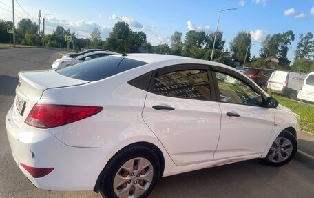 Hyundai Solaris II рестайлинг, 2016 год, 890 000 рублей, 5 фотография