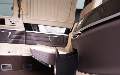 Mercedes-Benz V-Класс, 2016 год, 6 990 000 рублей, 14 фотография