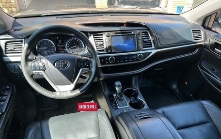 Toyota Highlander III, 2014 год, 3 750 000 рублей, 9 фотография