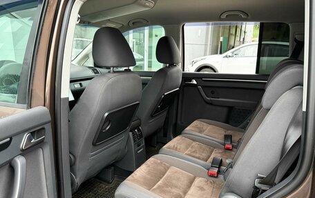 Volkswagen Touran III, 2012 год, 885 000 рублей, 11 фотография
