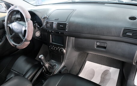 Toyota Avensis III рестайлинг, 2007 год, 949 000 рублей, 21 фотография