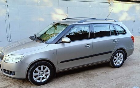 Skoda Fabia II, 2009 год, 775 000 рублей, 3 фотография