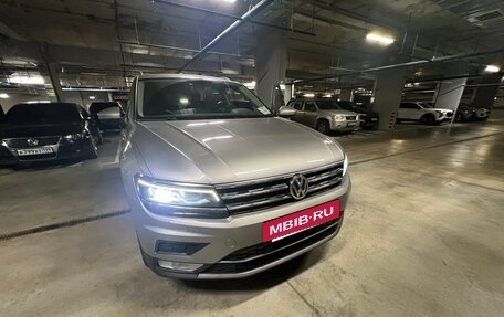 Volkswagen Tiguan II, 2017 год, 2 645 000 рублей, 21 фотография