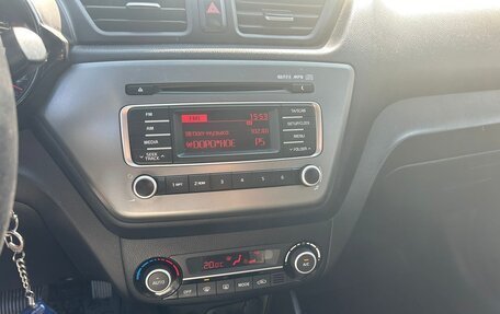 KIA Rio III рестайлинг, 2016 год, 1 100 000 рублей, 8 фотография