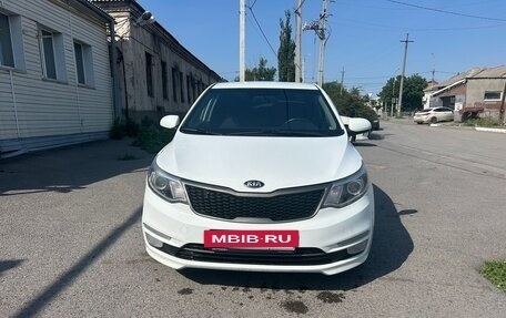 KIA Rio III рестайлинг, 2016 год, 1 100 000 рублей, 2 фотография