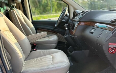 Mercedes-Benz Viano, 2012 год, 3 000 000 рублей, 16 фотография