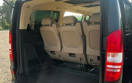 Mercedes-Benz Viano, 2012 год, 3 000 000 рублей, 10 фотография