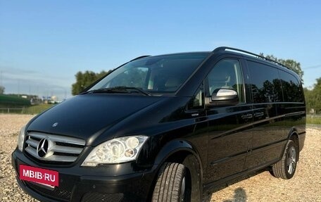 Mercedes-Benz Viano, 2012 год, 3 000 000 рублей, 18 фотография