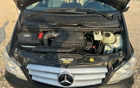 Mercedes-Benz Viano, 2012 год, 3 000 000 рублей, 17 фотография