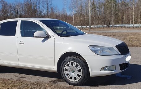 Skoda Octavia, 2011 год, 690 000 рублей, 2 фотография